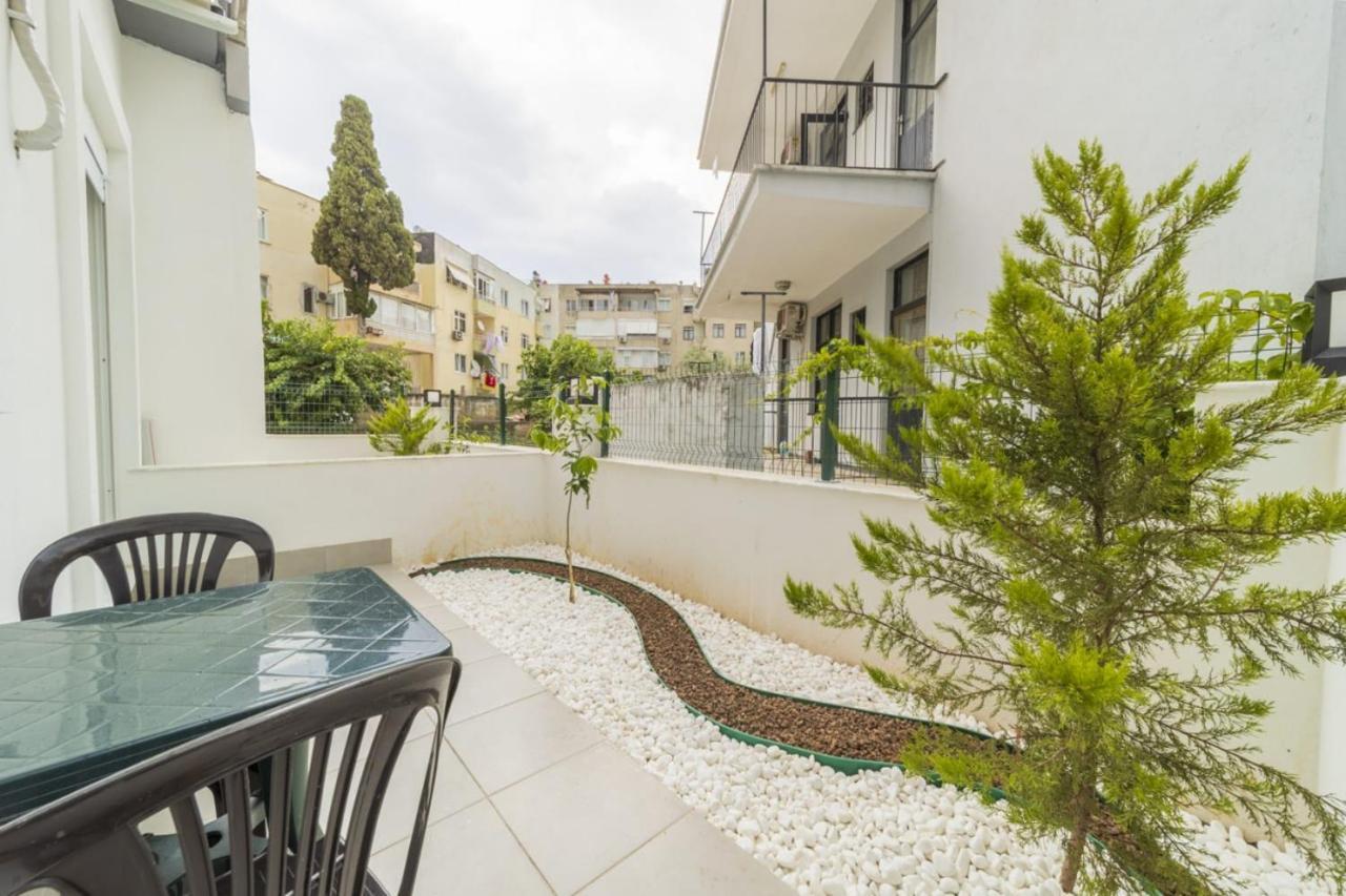 Apartamento Charming And Central Flat Near Beach In Muratpasa Antalya Exterior foto